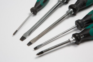 Kit chave de fenda: quais características indicam boa qualidade?